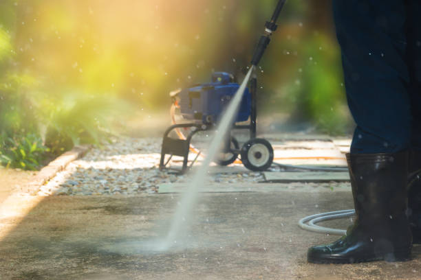 Best Gutter Cleaning  in Debary, FL